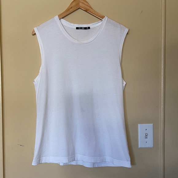 BLK DNM White Sleeveless Top - Picture 1 of 6